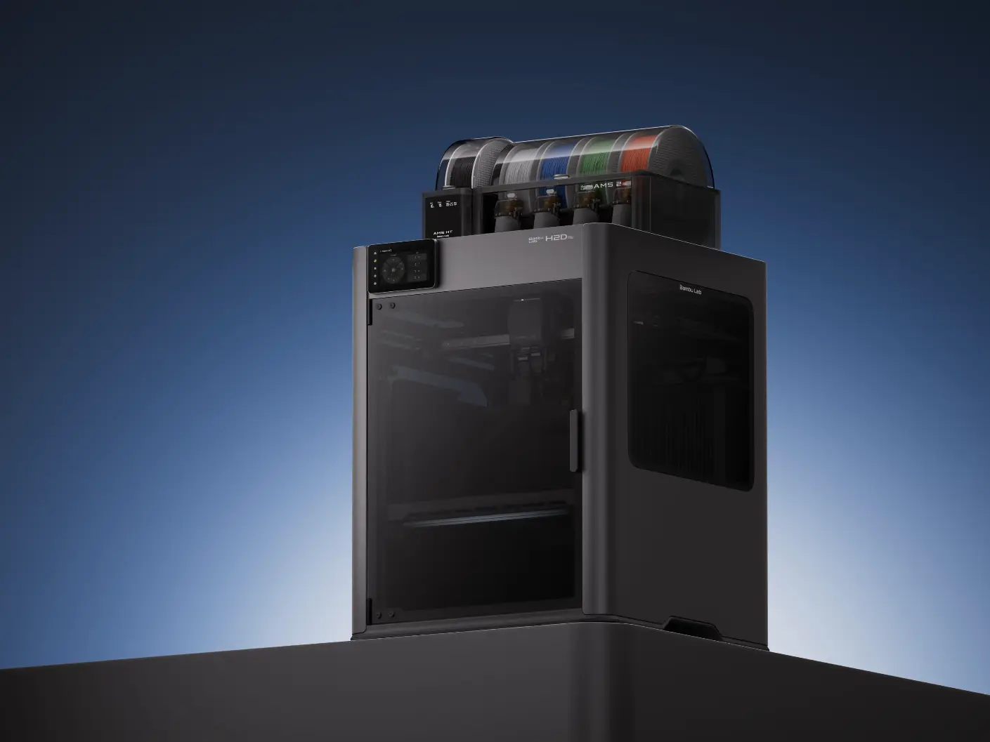 Präsentationsbild vom H2D Pro mit blauem Hintergrund