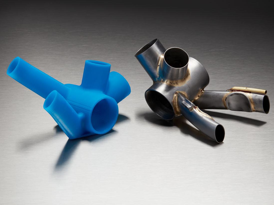 links liegt ein 3d teil rechts daneben die vorlage