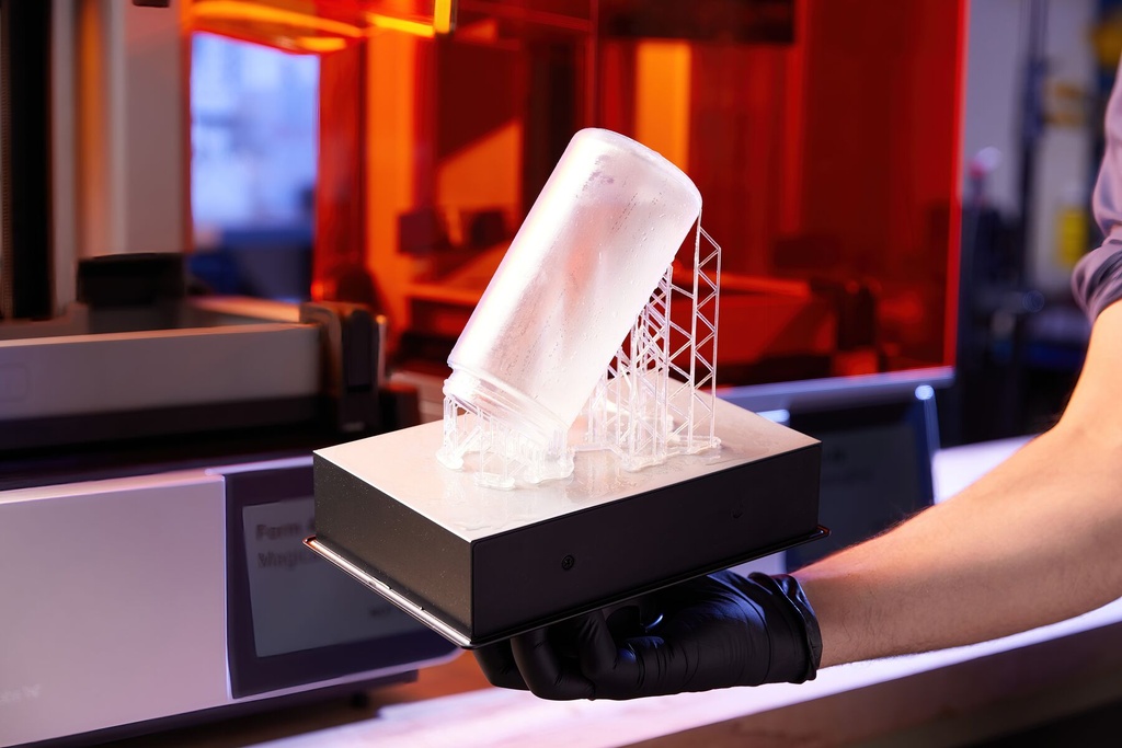 Formlabs Clear Resin V5 (RS-C2-GPCL-05)